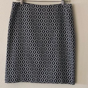 WHBM Pencil Skirt - Back with White Detail 💕